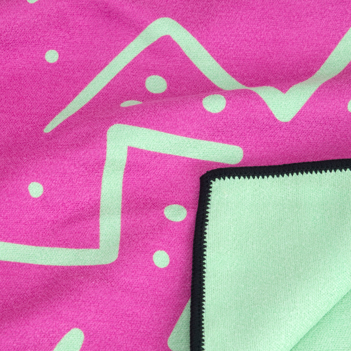 Knockaround Pink Zigs Beach Towel, Zoom