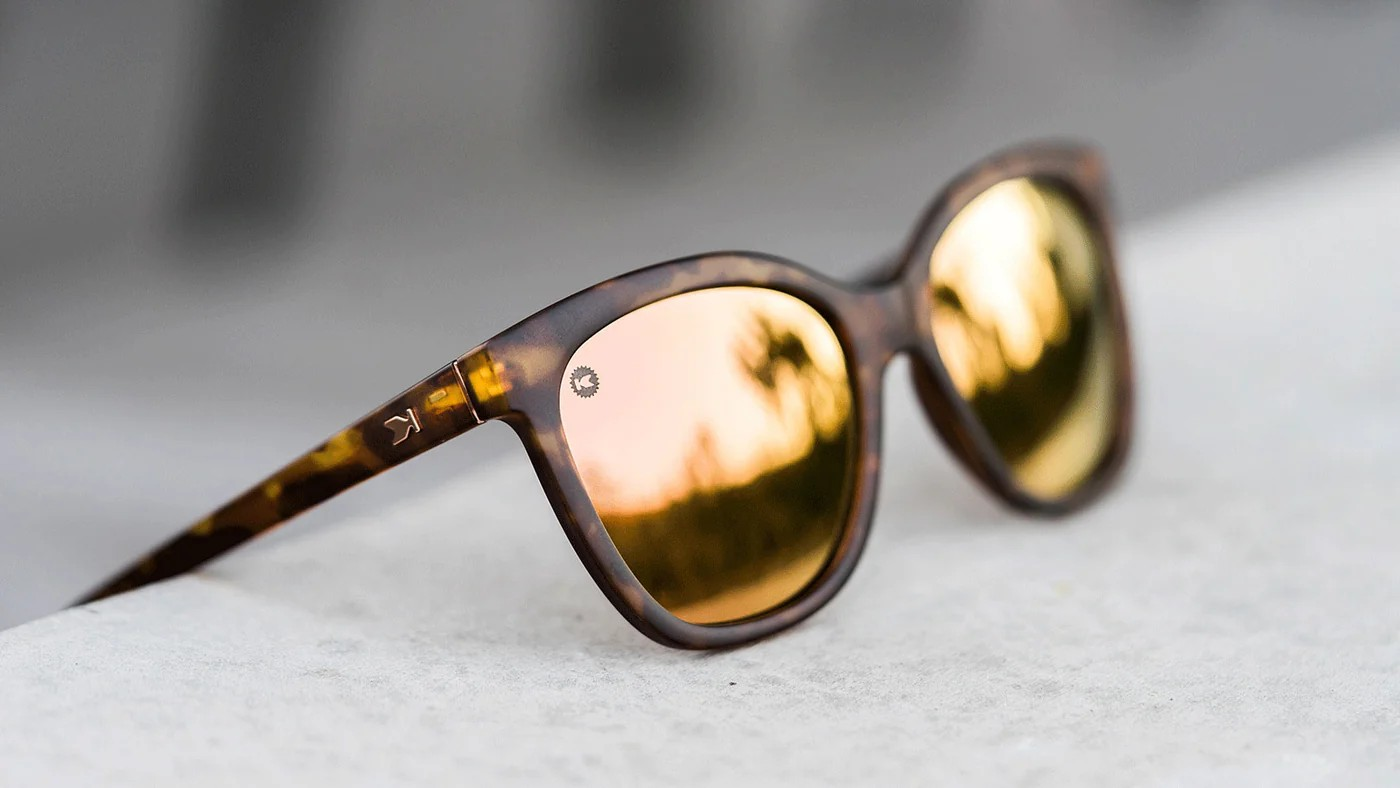 Sunglasses with Matte Tortoise Shell Frames and Polarized Rose Gold Lenses, Flyover